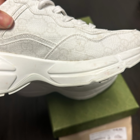 Supreme White Gucci Ryton Sneakers. - Picture 9 of 12